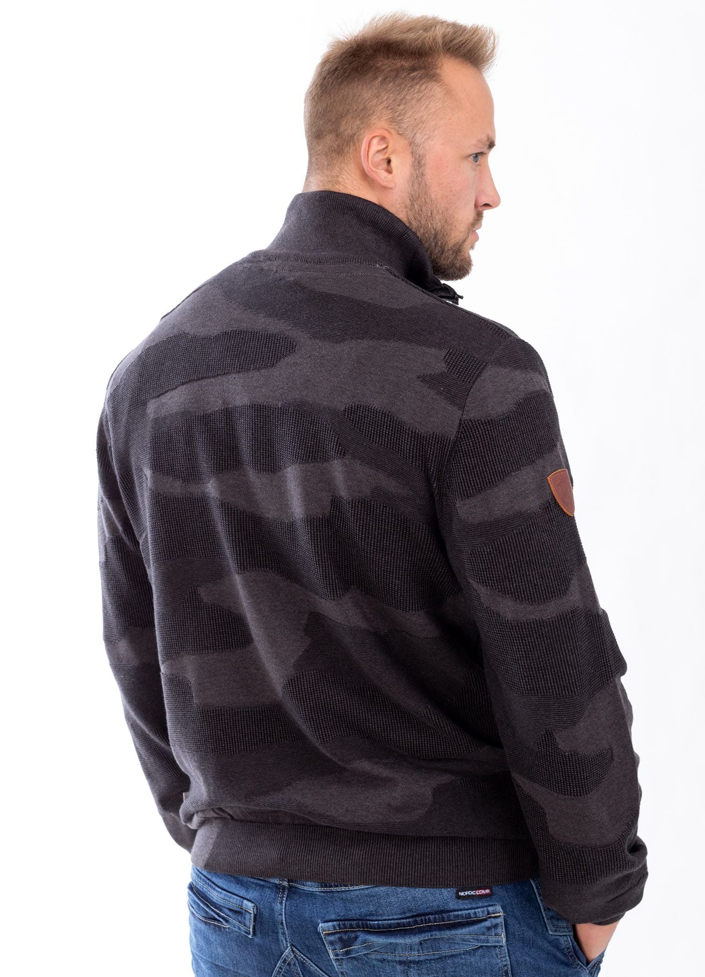 Sweter Svanbro