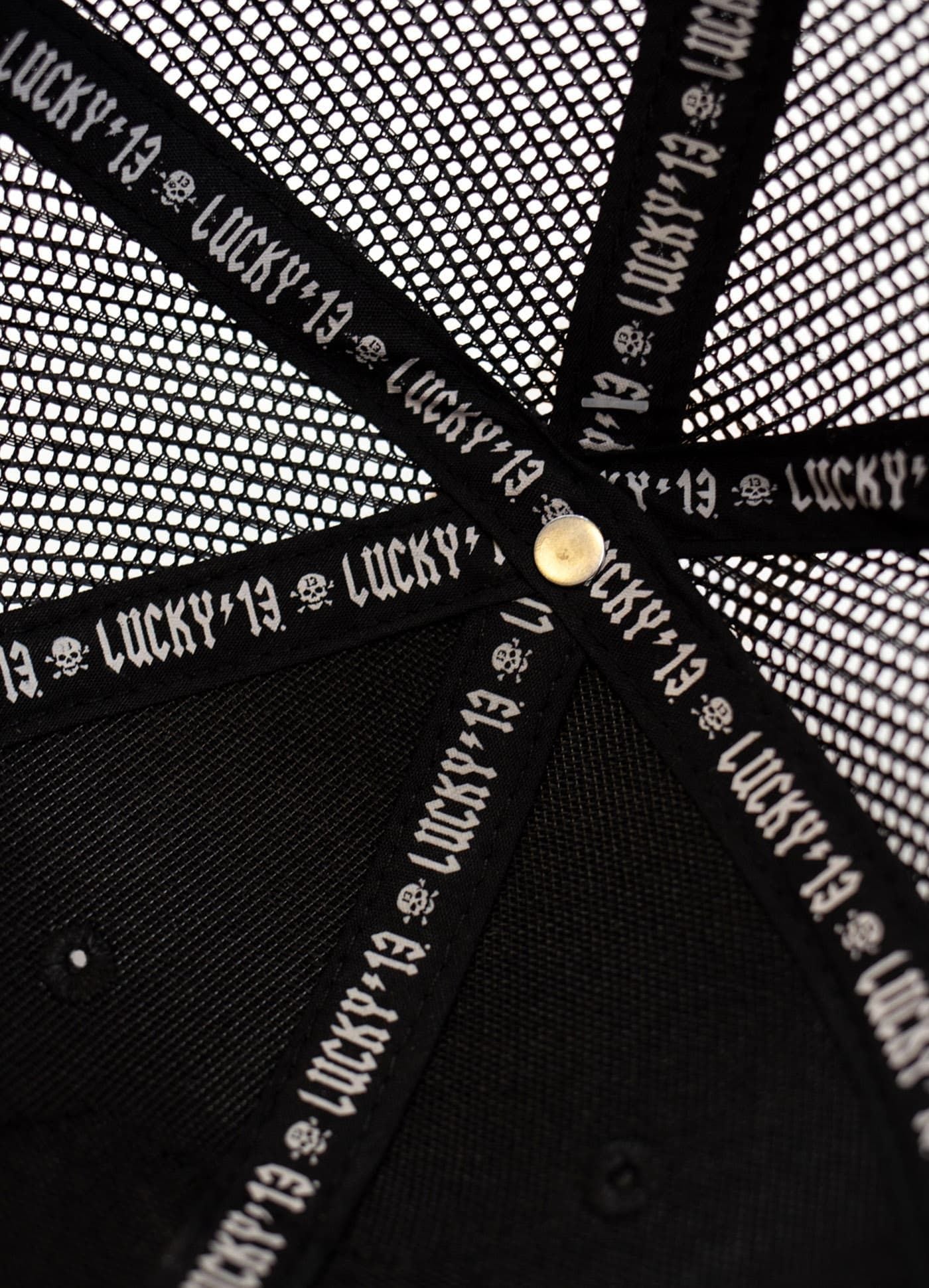 Czapka z daszkiem Snapback Knuckles Forever