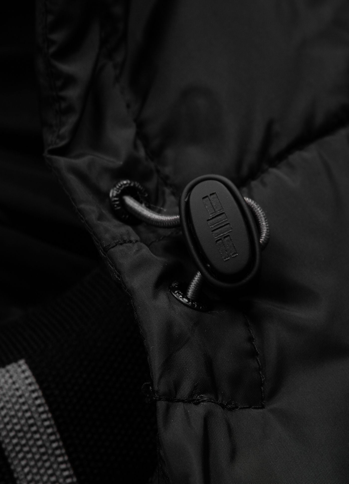 Kurtka zimowa męska z kapturem Mobley