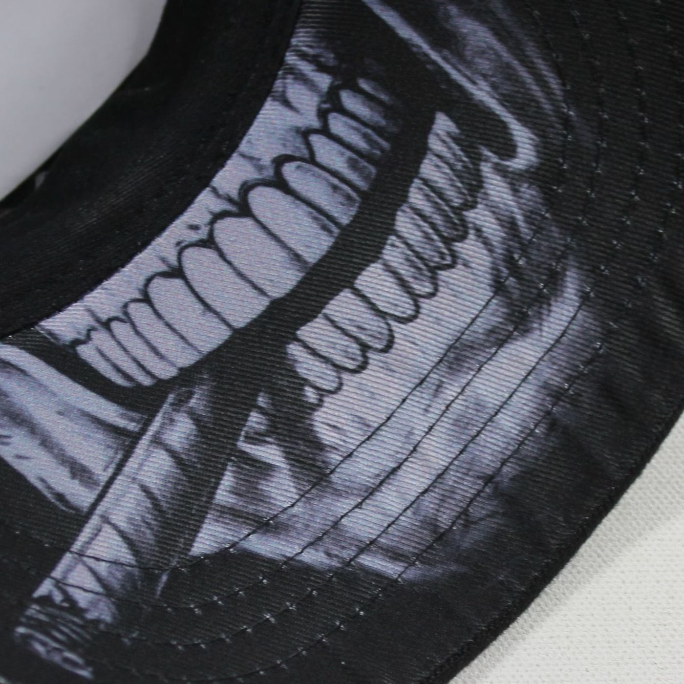 Czapka z daszkiem 4072